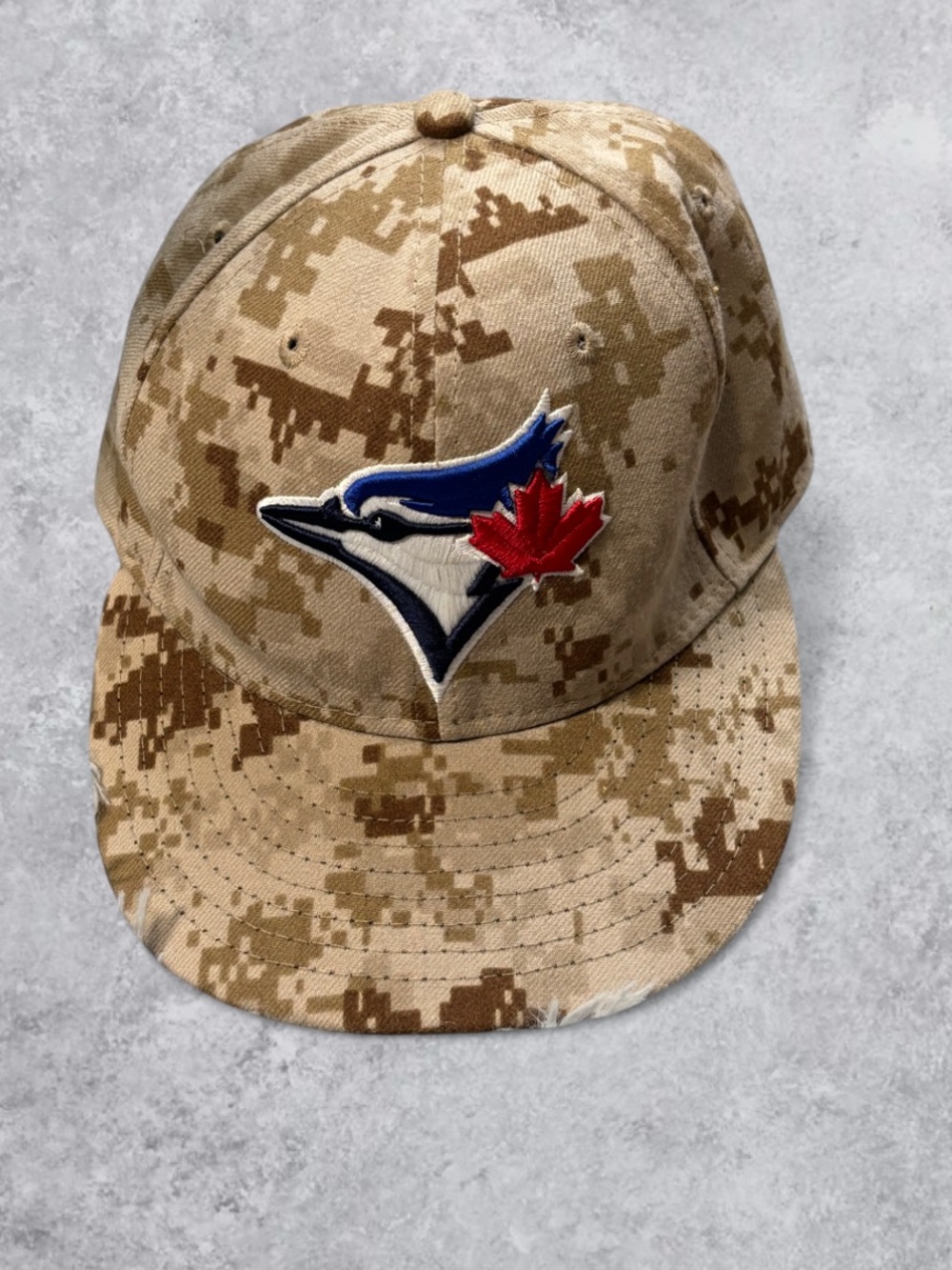 New Era Toronto Blue Jays Digital Camo 59FIFTY Fitted Hat Size 6 7/8 MLB